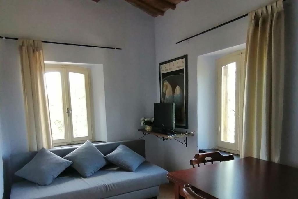 Casale San Teodoro - Mondaino Rn Villa Екстериор снимка