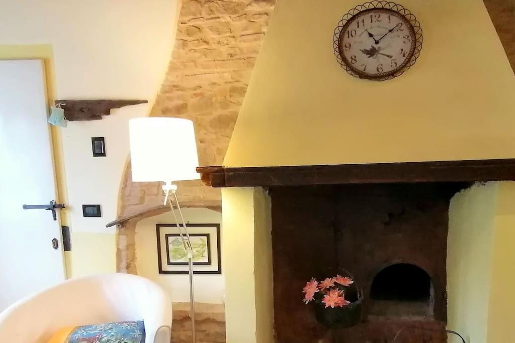 Casale San Teodoro - Mondaino Rn Villa Екстериор снимка