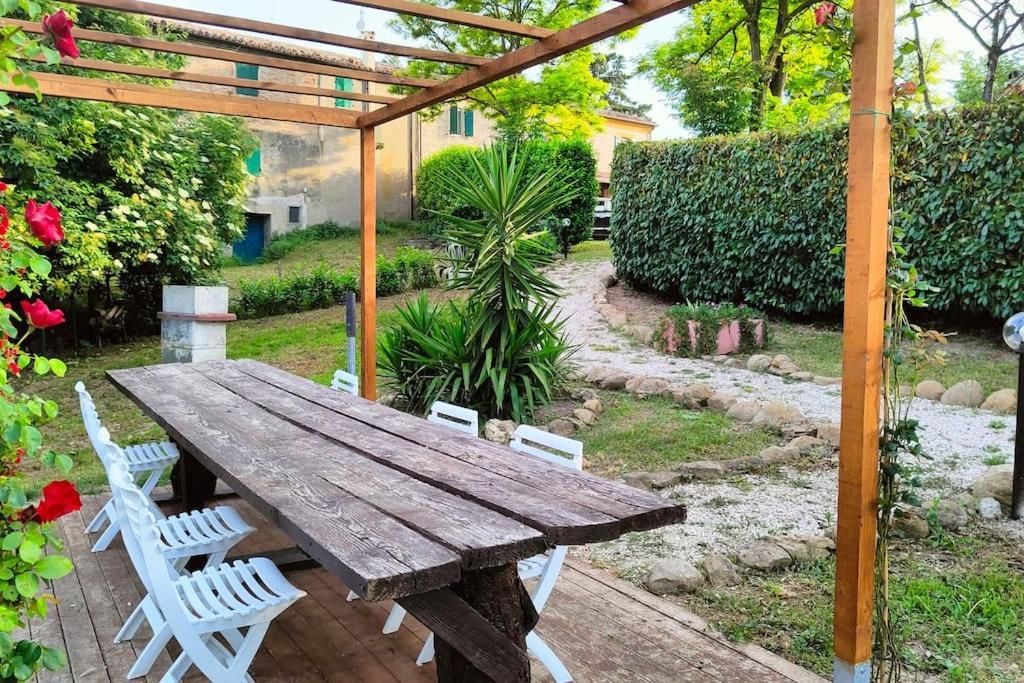 Casale San Teodoro - Mondaino Rn Villa Екстериор снимка